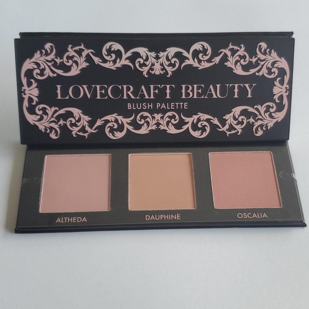 LOVECRAFT BEAUTY Blush Platte